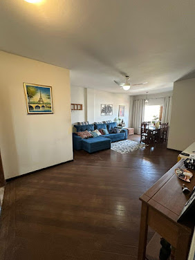 Apartamento à venda no edifício Parakana