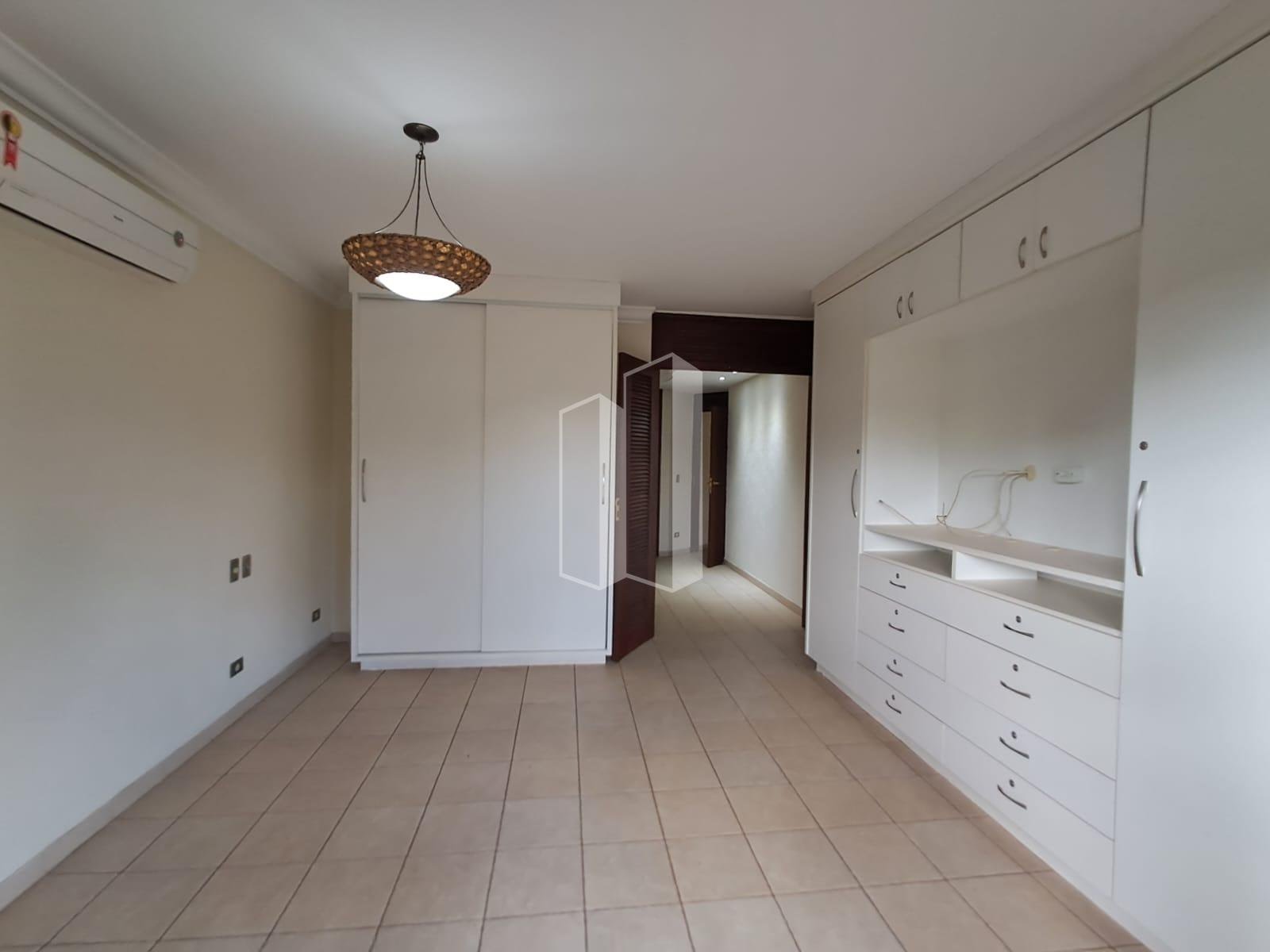 Casa à venda com 4 quartos, 4 suítes, 6 vagas e 600m² no Jardim Florença, Goiânia (GO) — foto 15 de 30