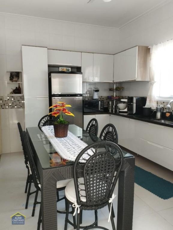 Casa à venda com 3 quartos, 3 suítes, 4 vagas e 171m² no Balneario Flórida, Praia Grande (SP) — foto 20 de 30