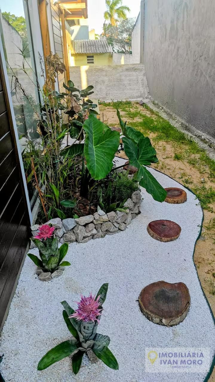 Casa para alugar com 3 quartos, 1 suíte e 3 vagas no Daniela, Florianópolis (SC) — foto 28 de 30