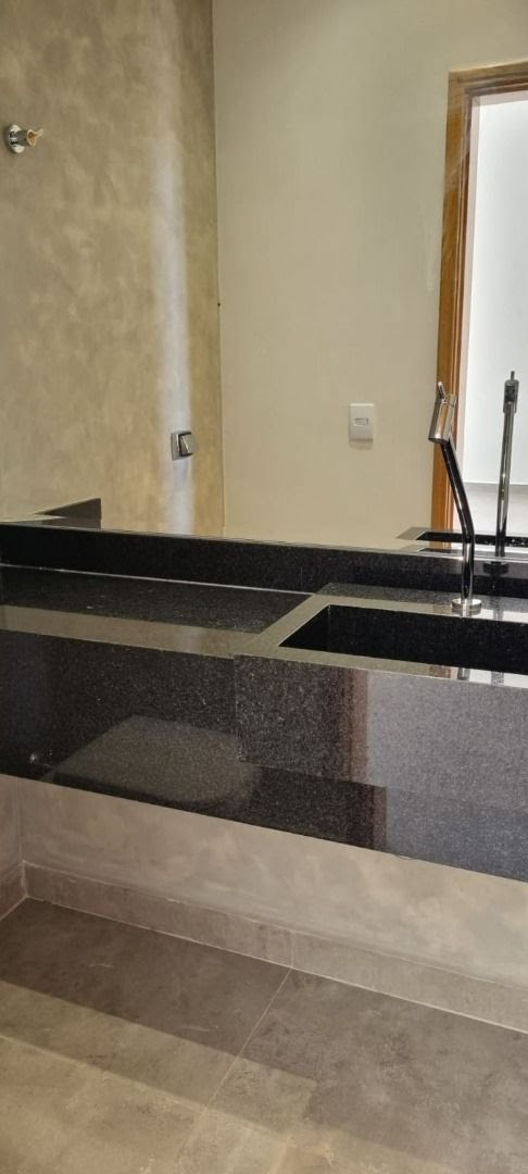 Casa à venda com 3 quartos, 3 suítes, 4 vagas e 186m² no Distrito de Bonfim Paulista, Ribeirão Preto (SP) — foto 5 de 29