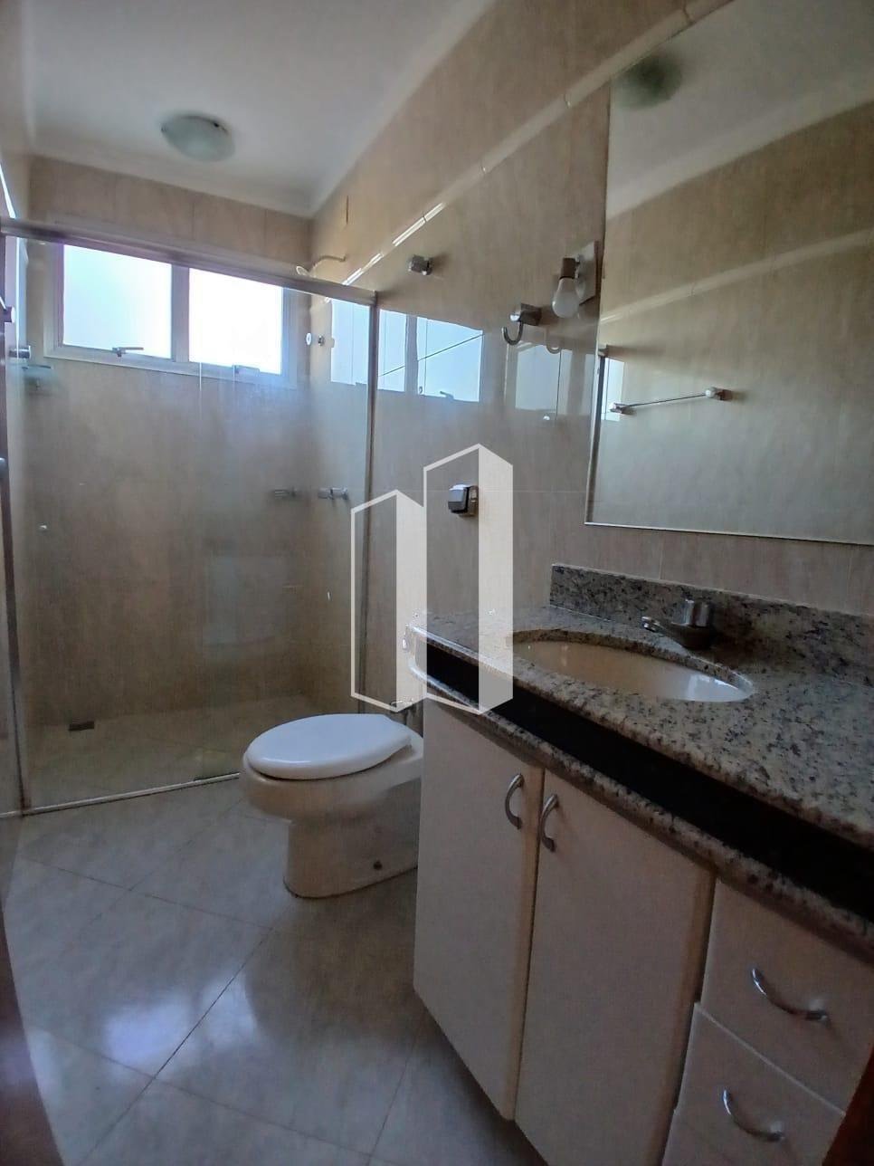 Casa à venda com 4 quartos, 3 suítes, 4 vagas e 263m² no Residencial Granville, Goiânia (GO) — foto 9 de 30