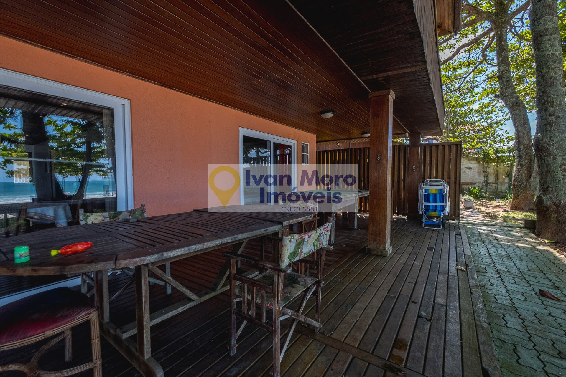 Casa à venda com 10 quartos, 7 suítes, 4 vagas e 554m² no Ingleses do Rio Vermelho, Florianópolis (SC) — foto 3 de 30