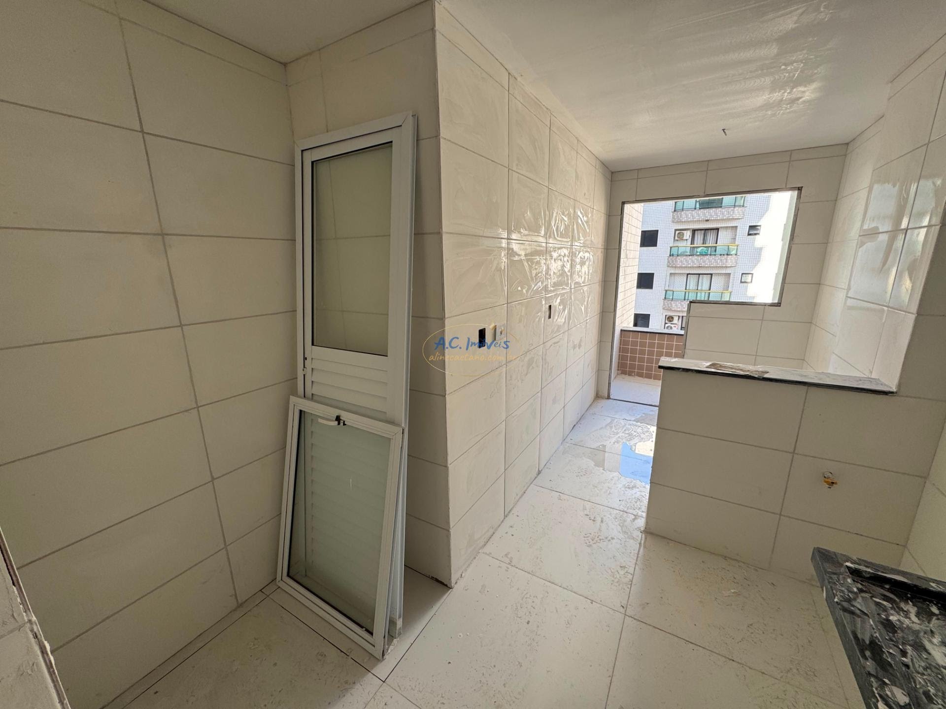 Apartamento à venda com 3 quartos, 1 suíte, 2 vagas e 111m² no Vila Caiçara, Praia Grande (SP) — foto 8 de 21