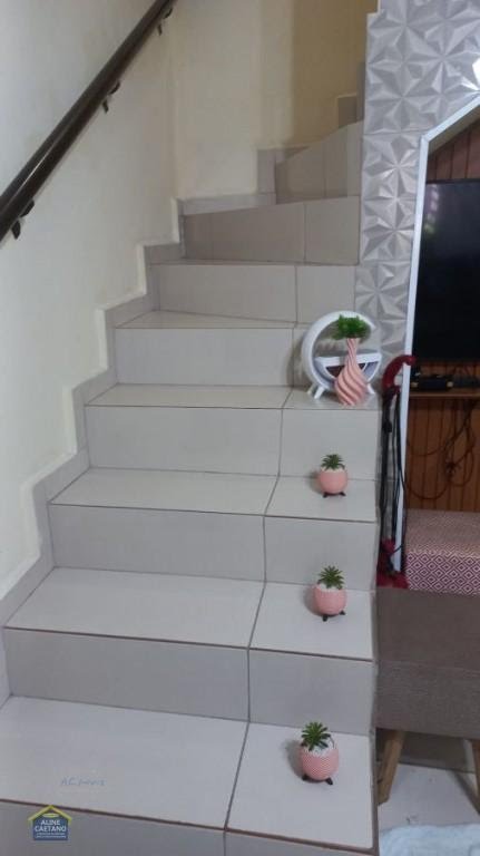 Casa à venda com 2 quartos, 2 banheiros, 2 vagas e 88m² no Vila Tupi, Praia Grande (SP) — foto 7 de 18