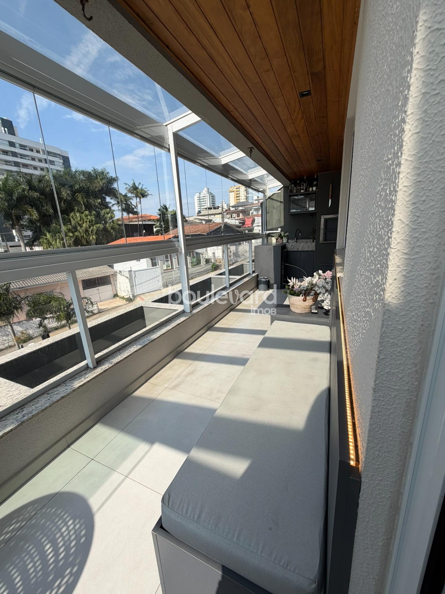 Apartamento à venda com 3 quartos, 1 suíte, 1 vaga e 83m² no Barreiros, São José (SC) — foto 19 de 30