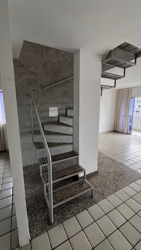 Apartamento à venda com 5 quartos, 4 suítes, 2 vagas e 216m² no Casa Amarela, Recife (PE) — foto 9 de 29