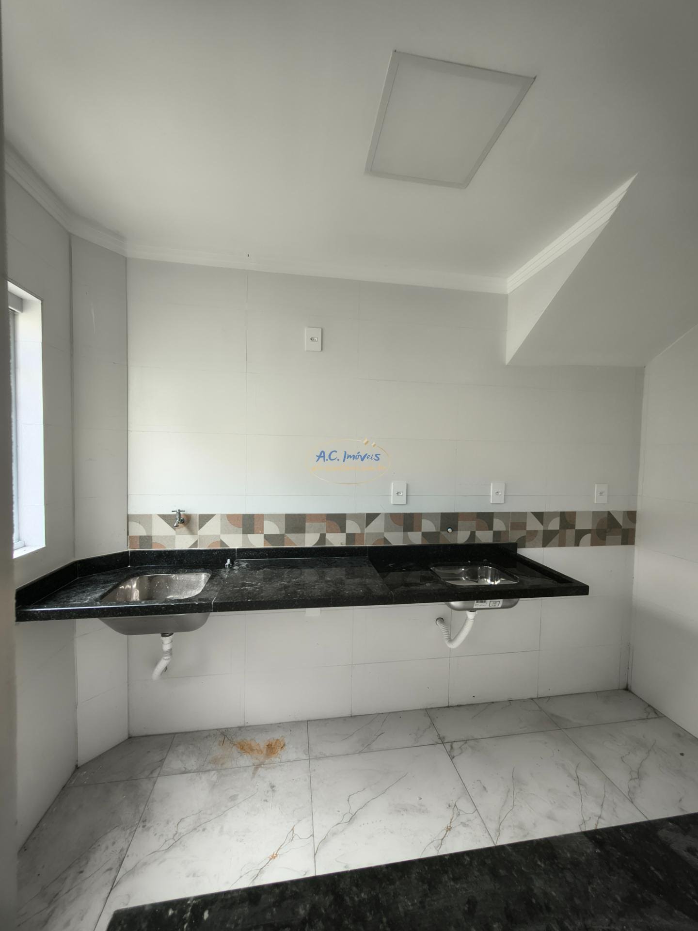 Casa à venda com 2 quartos, 1 banheiro, 1 vaga e 37m² no Jardim Melvi, Praia Grande (SP) — foto 10 de 10
