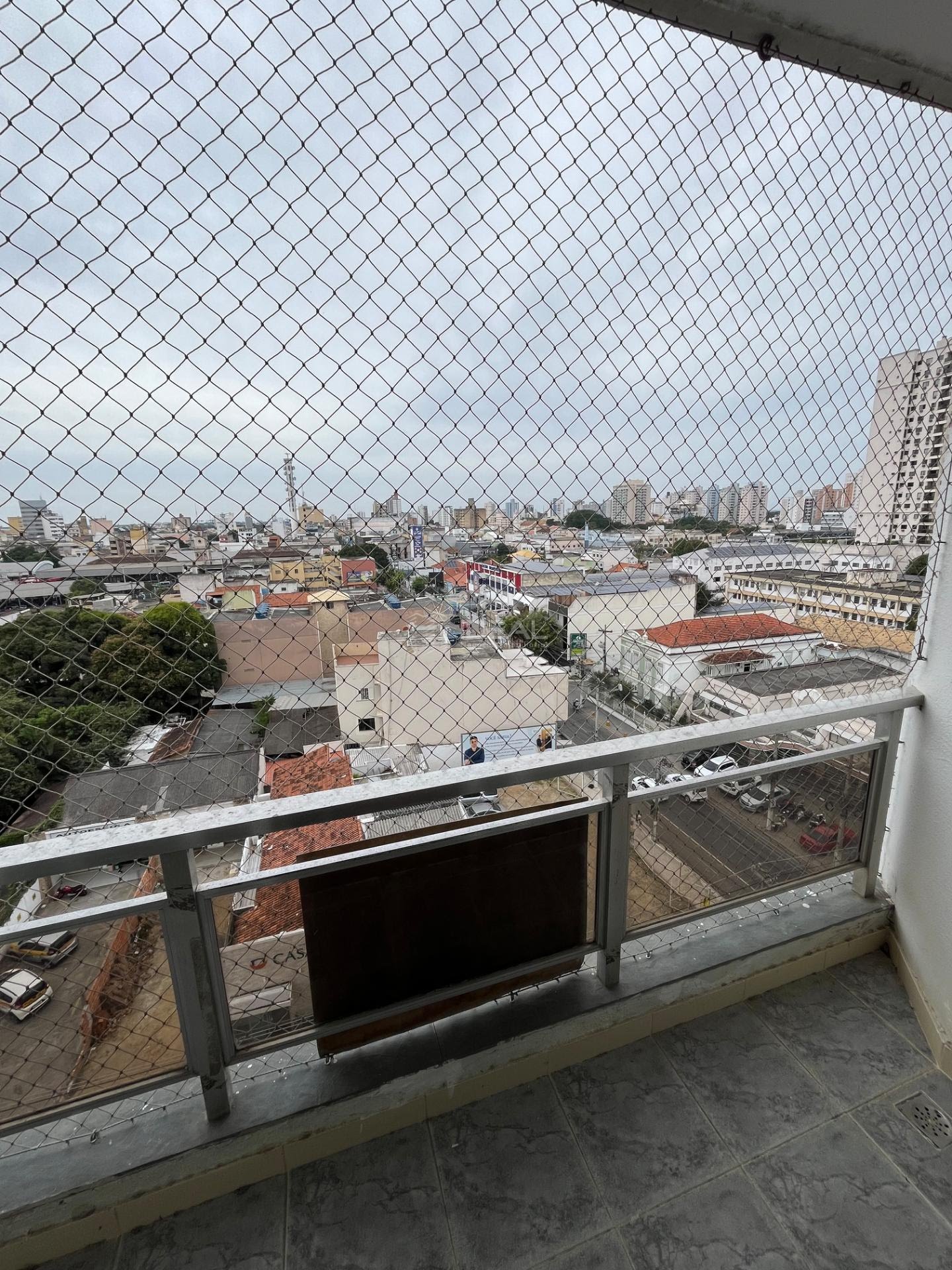 Varanda com vista para a Barão de Miracema 