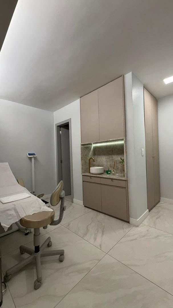 Casa à venda com 5 banheiros, 7 vagas e 168m² no Graças, Recife (PE) — foto 18 de 27