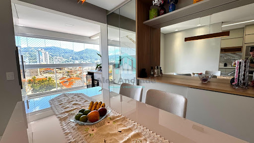 Apartamento à venda no Centro de Biguaçu, 2 dorms, 79m²