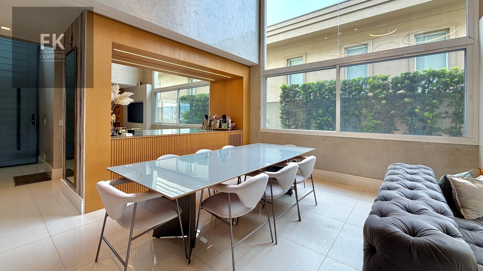 Casa à venda com 4 quartos, 4 suítes, 4 vagas e 410m² no Alphaville, Santana de Parnaíba (SP) — foto 5 de 30