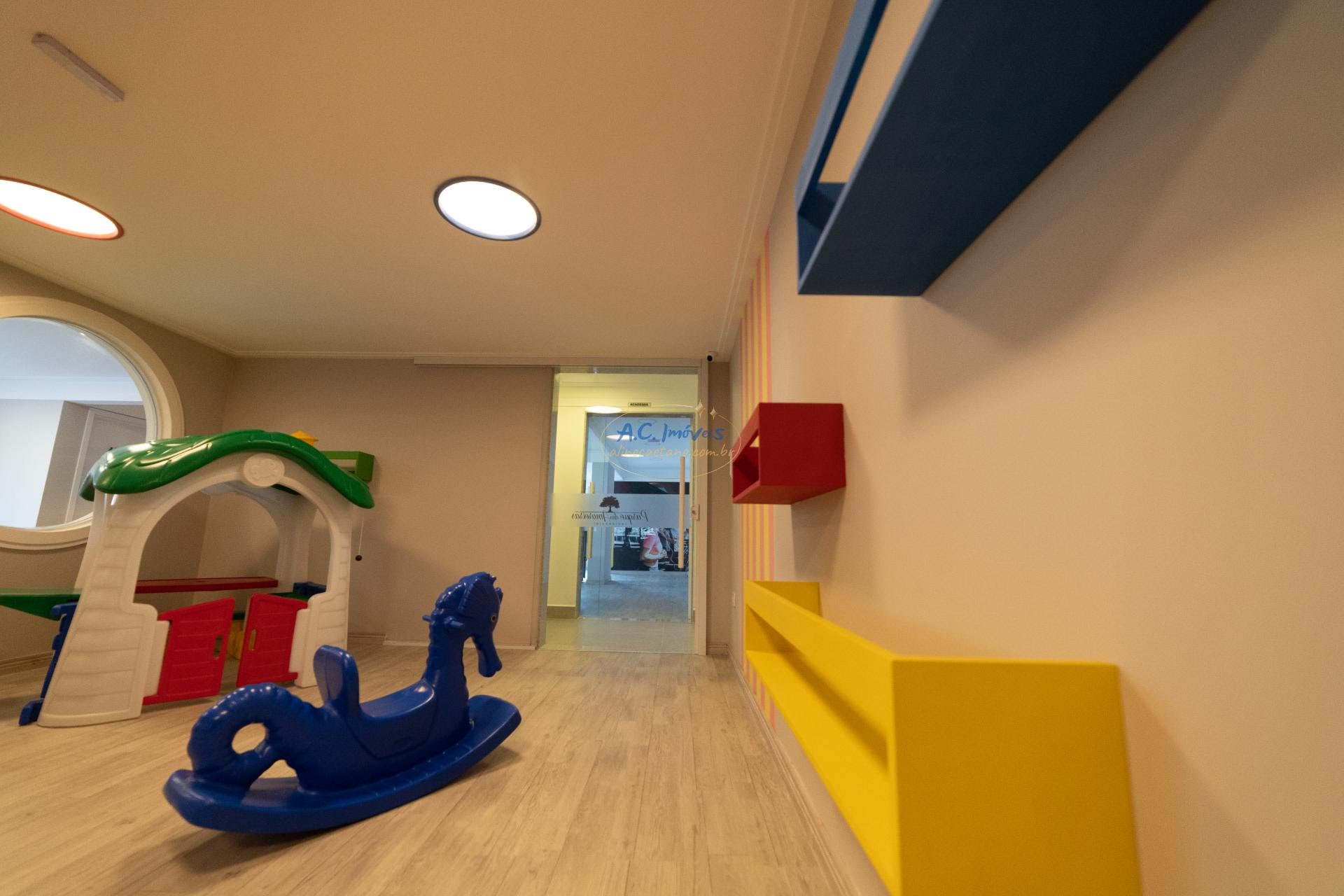 Apartamento à venda com 4 quartos, 3 suítes, 3 vagas e 183m² no Canto do Forte, Praia Grande (SP) — foto 7 de 30