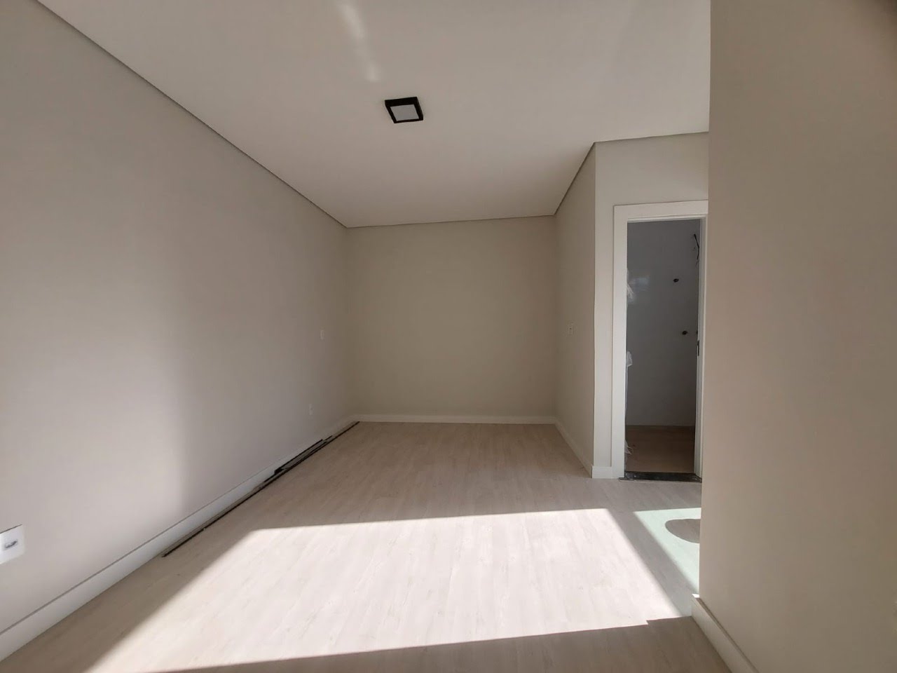 Casa à venda com 3 quartos, 1 suíte, 2 vagas e 80m² no Jardim Leblon, Belo Horizonte (MG) — foto 11 de 13
