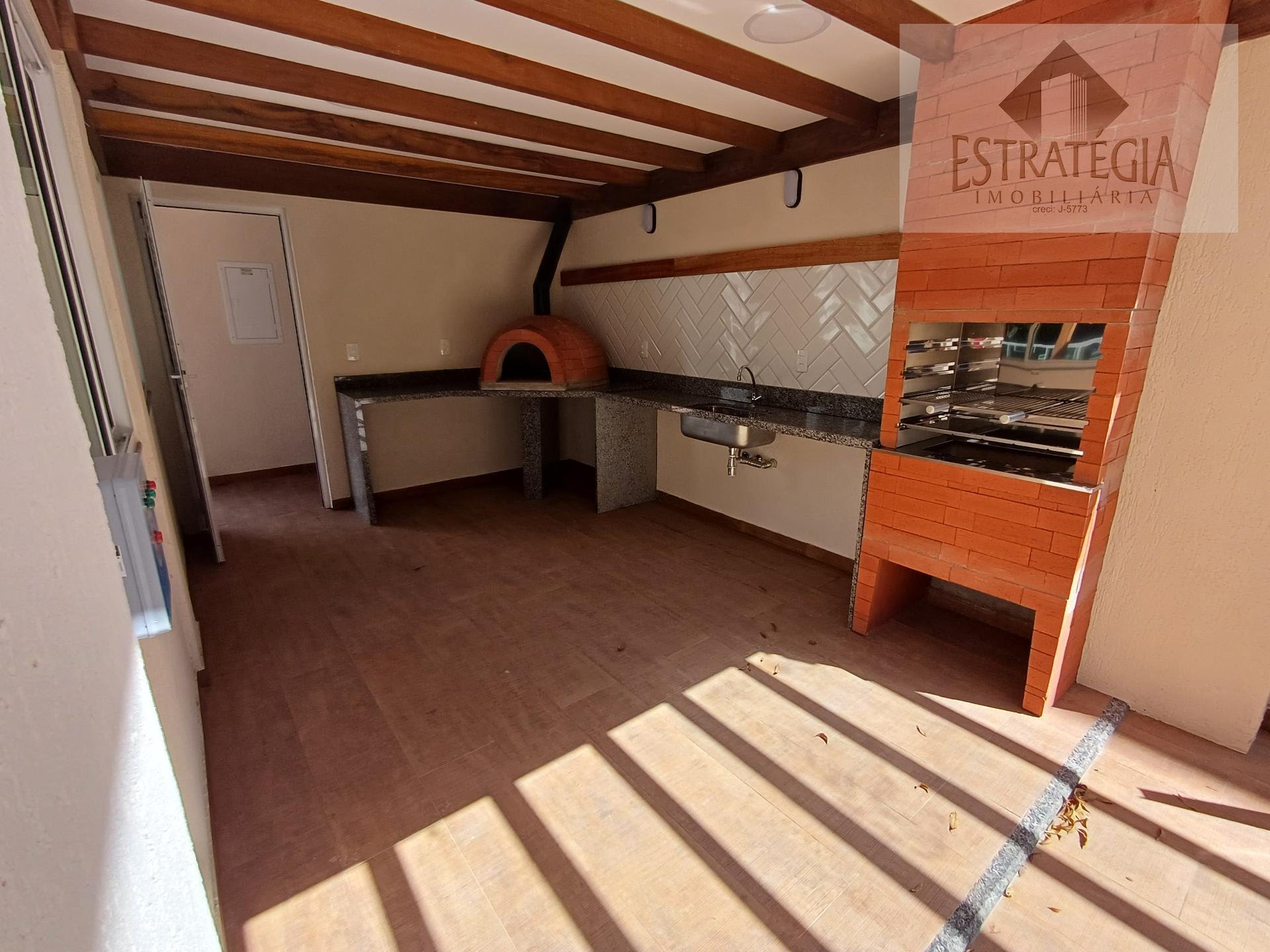 Apartamento à venda com 2 quartos, 1 suíte, 1 vaga e 68m² no Retiro, Petrópolis (RJ) — foto 11 de 13