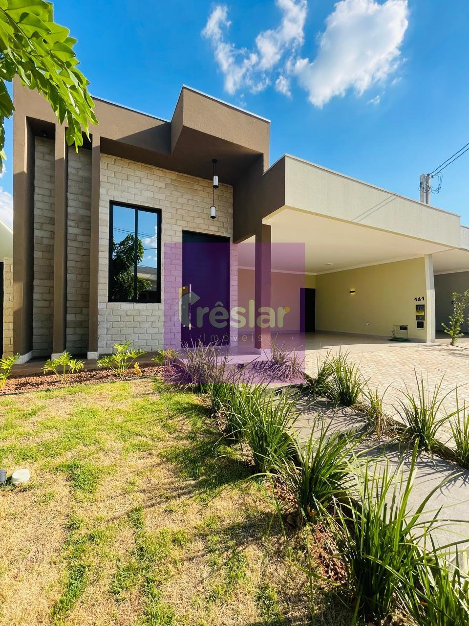 Casa à venda com 3 quartos, 4 banheiros, 2 vagas e 220m² no Condomínio Portal das Águas, Três Lagoas — foto principal