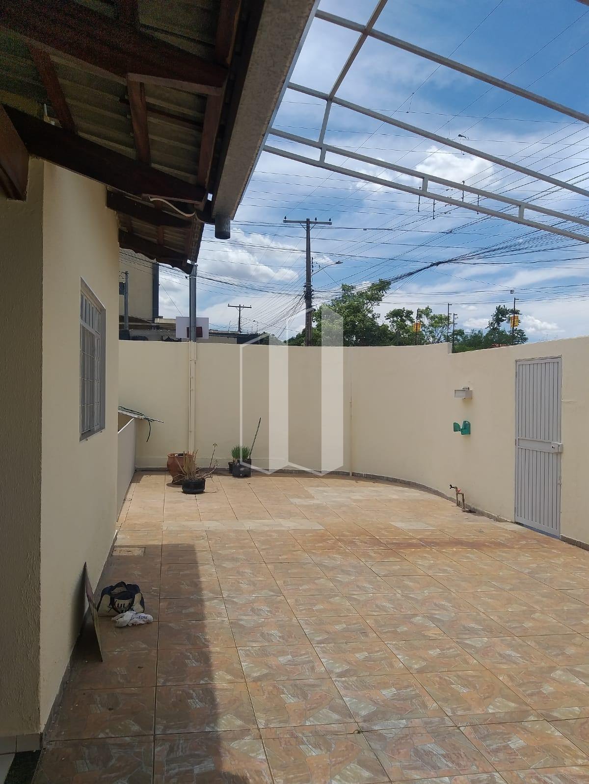 Casa à venda com 3 quartos, 1 suíte, 4 vagas e 140m² no Jardim Nova Era, Aparecida de Goiânia (GO) — foto 2 de 19