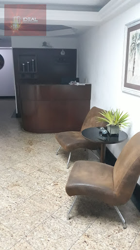 Apartamento à venda com 2 quartos no Edifício Bahamas em Campos dos Goytacazes