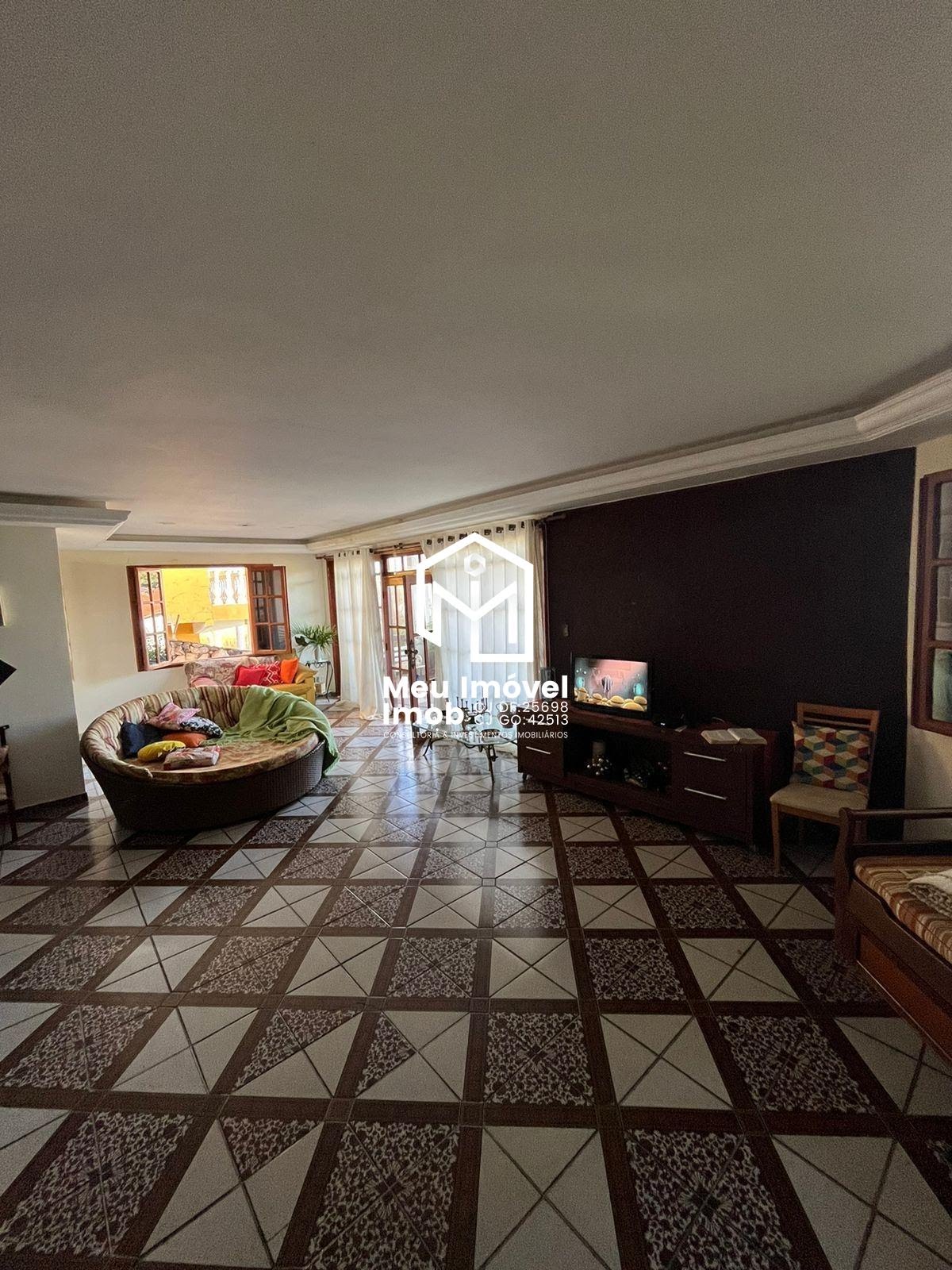 Casa, 6 quartos, 640 m² - Foto 2