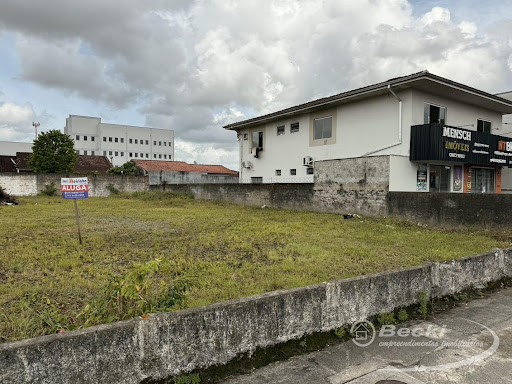 O terreno ideal esta aqui no bairro Guanabara - Joinville | Becki Empreendimentos 