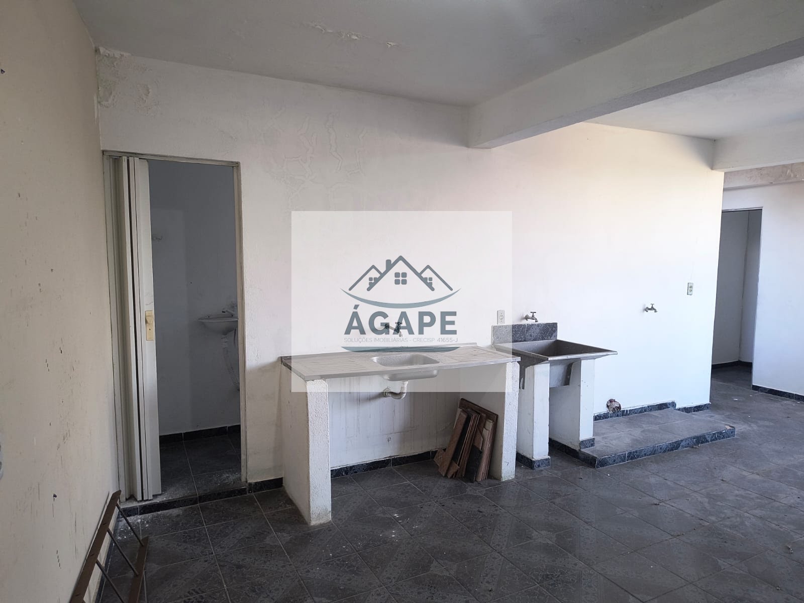 Casa à venda com 3 quartos, 2 suítes, 3 vagas e 200m² no Jardim Saint Moritz, Taboão da Serra (SP) — foto 10 de 30