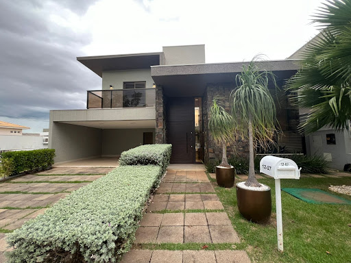 Casa de Condominio em Ribeirão do Lipa  -  Cuiabá
