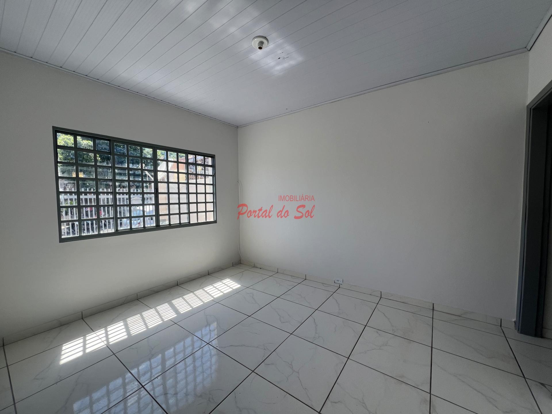 Casa para alugar com 2 quartos, 1 banheiro e 1 vaga no Centro, Santo Antônio da Platina (PR) — foto 4 de 9