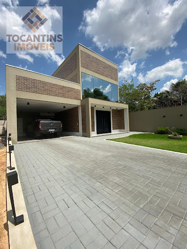 FACHADA FRONTAL