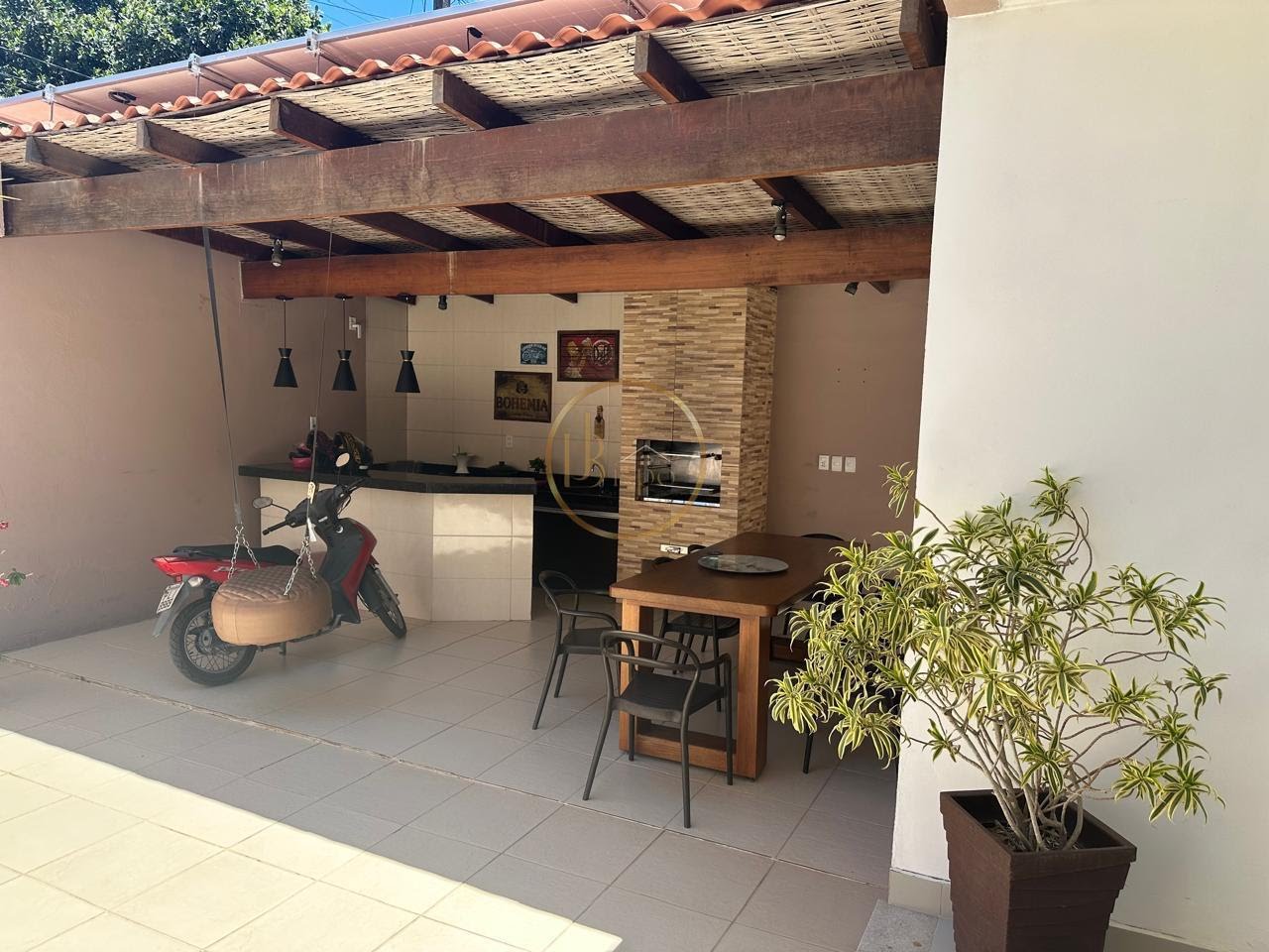 Casa à venda com 2 quartos, 1 suíte, 1 vaga e 100m² no Cambolo, Porto Seguro (BA) — foto 3 de 7