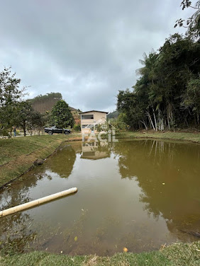 Sítio à venda em Santa Teresa com 2 quartos e 7082m²