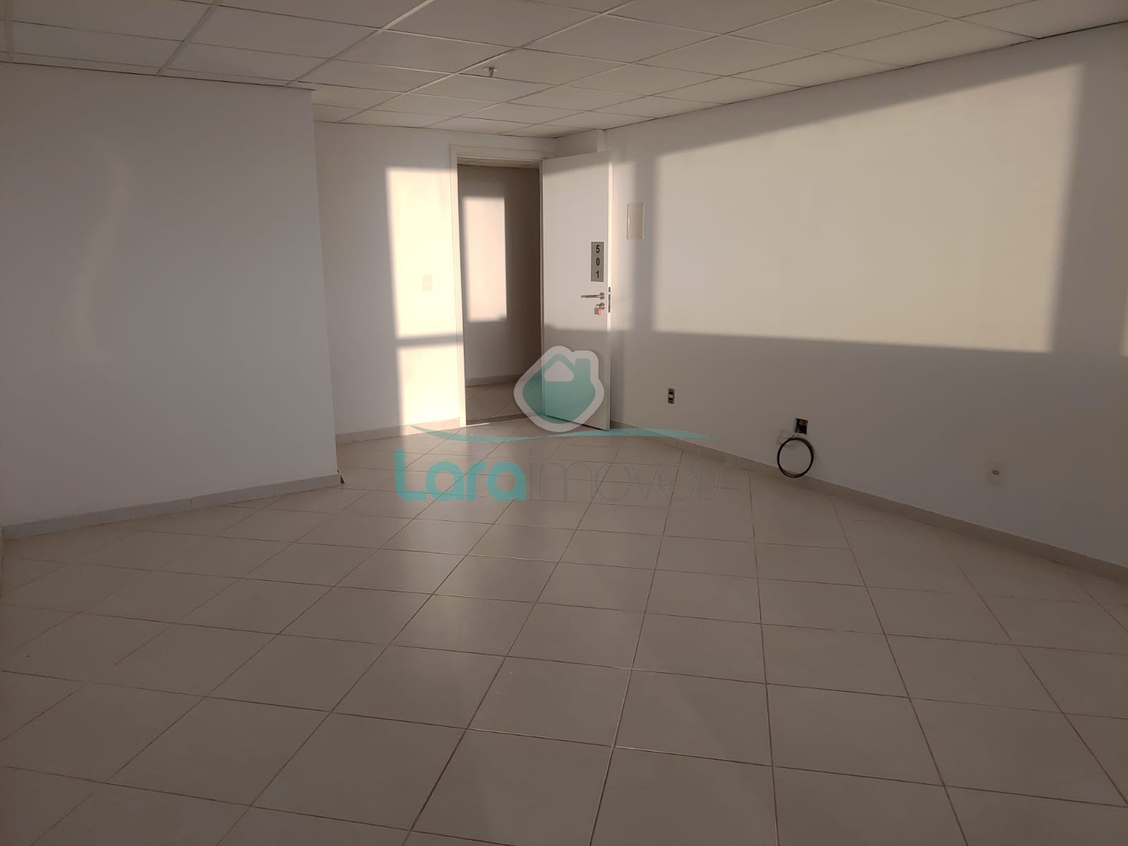 Comercial à venda com 1 banheiro, 1 vaga e 30m² no Imbetiba, Macaé (RJ) — foto 7 de 7