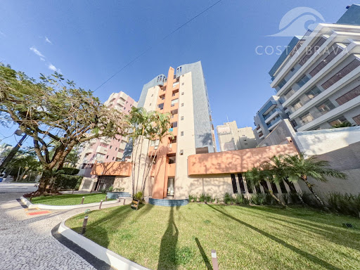 Cobertura Duplex Exclusiva em Caiobá a 1 Quadra do Mar