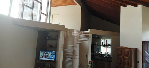 Casa de Alto Padrão de 5 quartos no Parque São Caetano