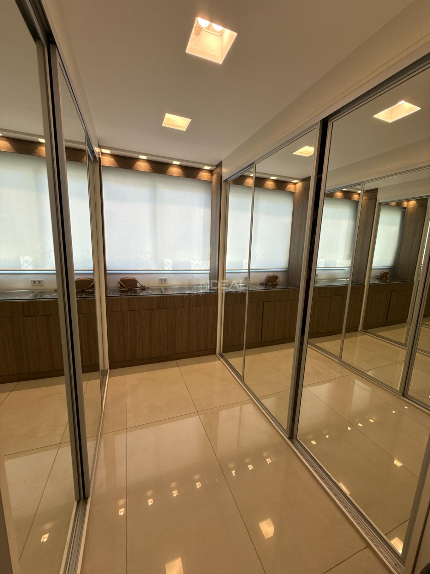 Apartamento à venda com 3 quartos, 1 suíte, 2 vagas e 105m² no Parque Tamandaré, Campos dos Goytacazes (RJ) — foto 13 de 25
