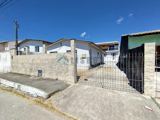 Casa em Forquilhinhas  -  São José