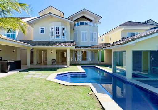 Casa à venda no condomínio Crystal Lake