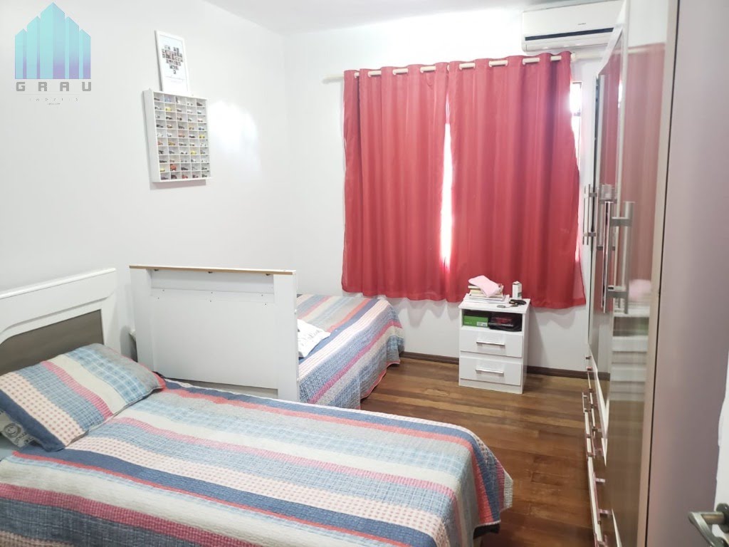 Casa em Jardim Ana Cristina  -  Foz do Iguaçu