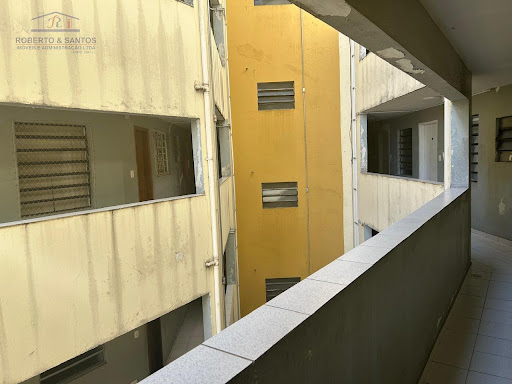 Corredor dos aptos.