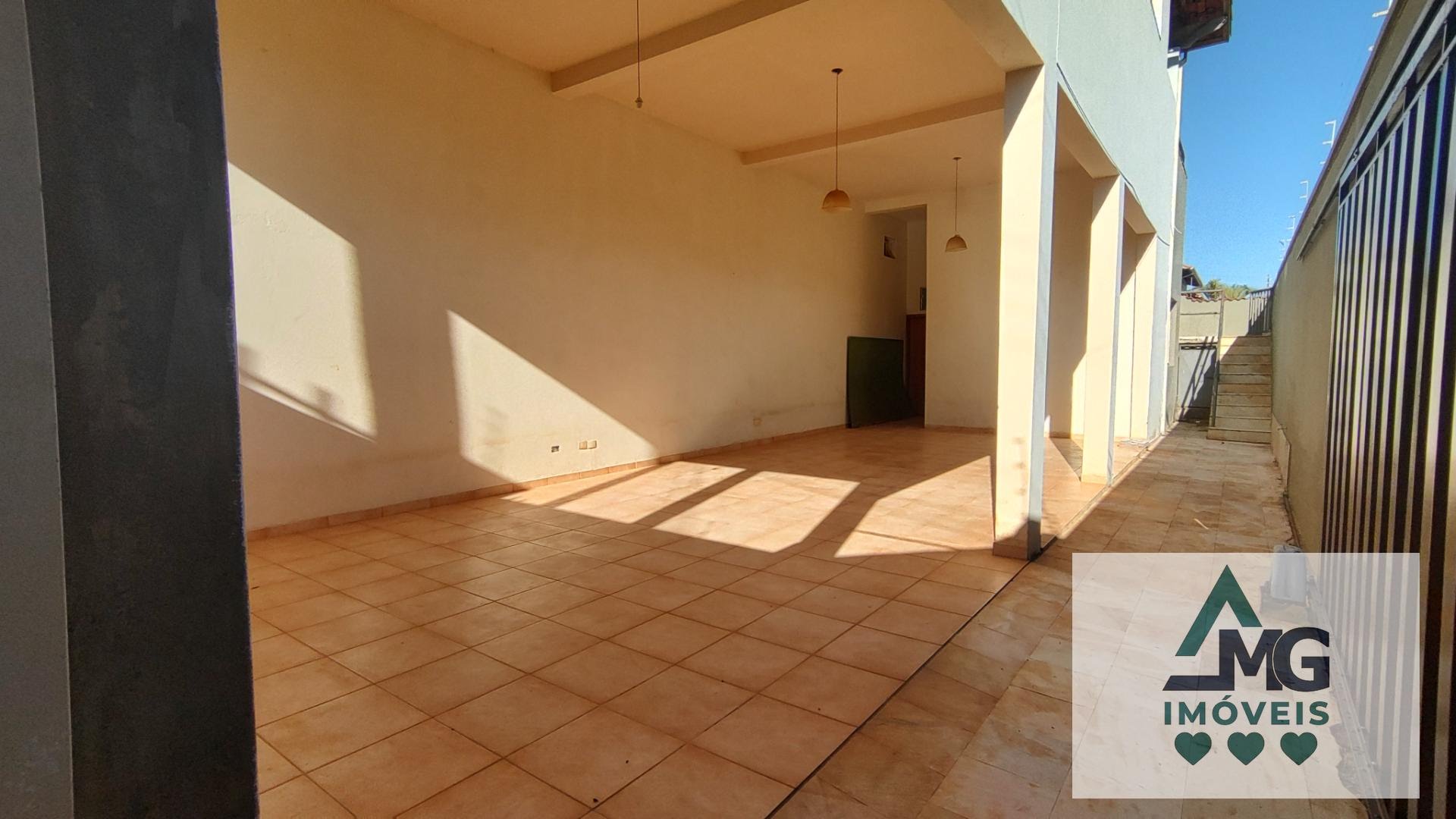 Casa à venda com 4 quartos, 1 suíte, 4 vagas e 480m² no Chácara das Rosas, Três Corações (MG) — foto 14 de 30