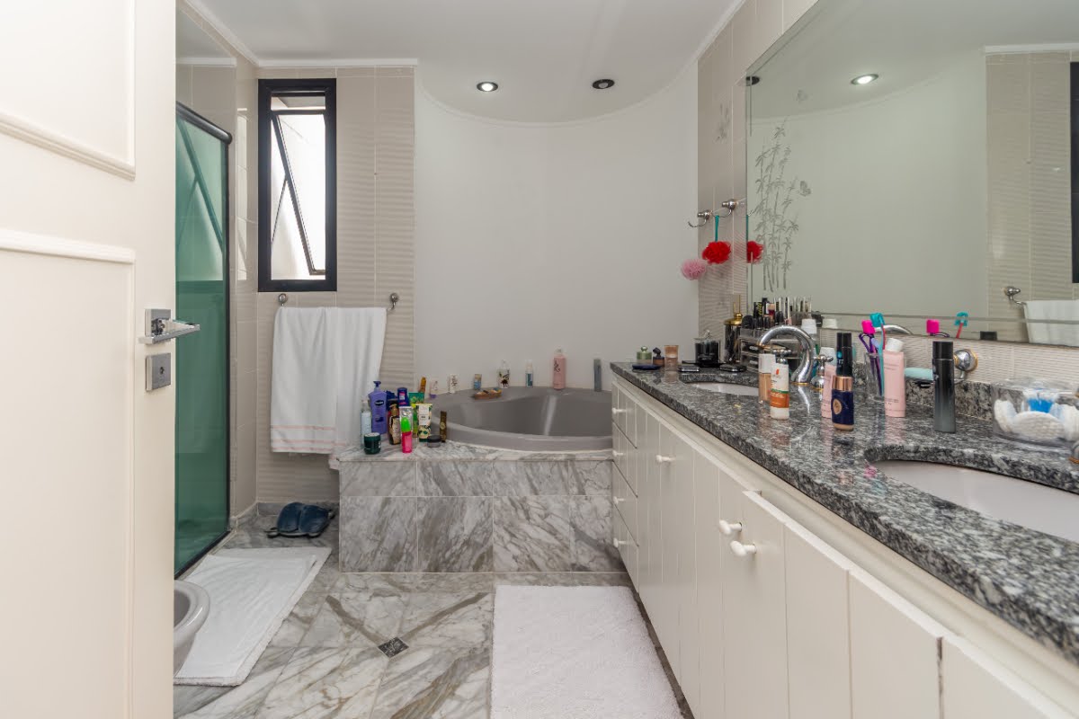 Apartamento para alugar com 4 quartos, 4 suítes, 3 vagas e 198m² no Indianópolis, São Paulo (SP) — foto 21 de 30