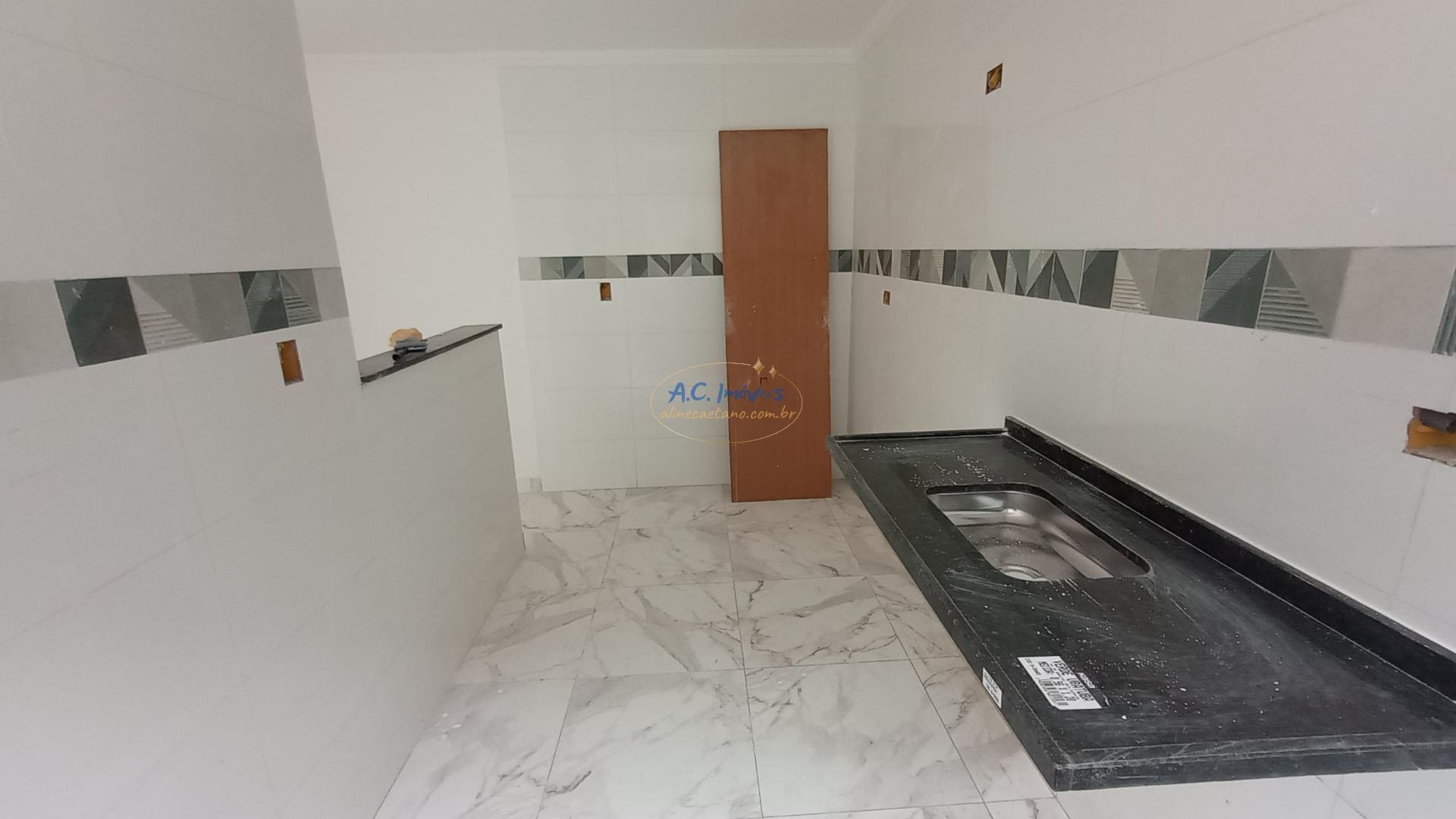 Casa à venda com 2 quartos, 2 banheiros, 1 vaga e 68m² no Sítio do Campo, Praia Grande (SP) — foto 13 de 27
