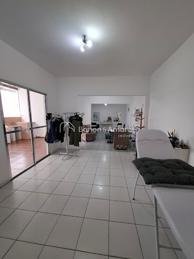Casa, 4 quartos, 230 m² - Foto 37