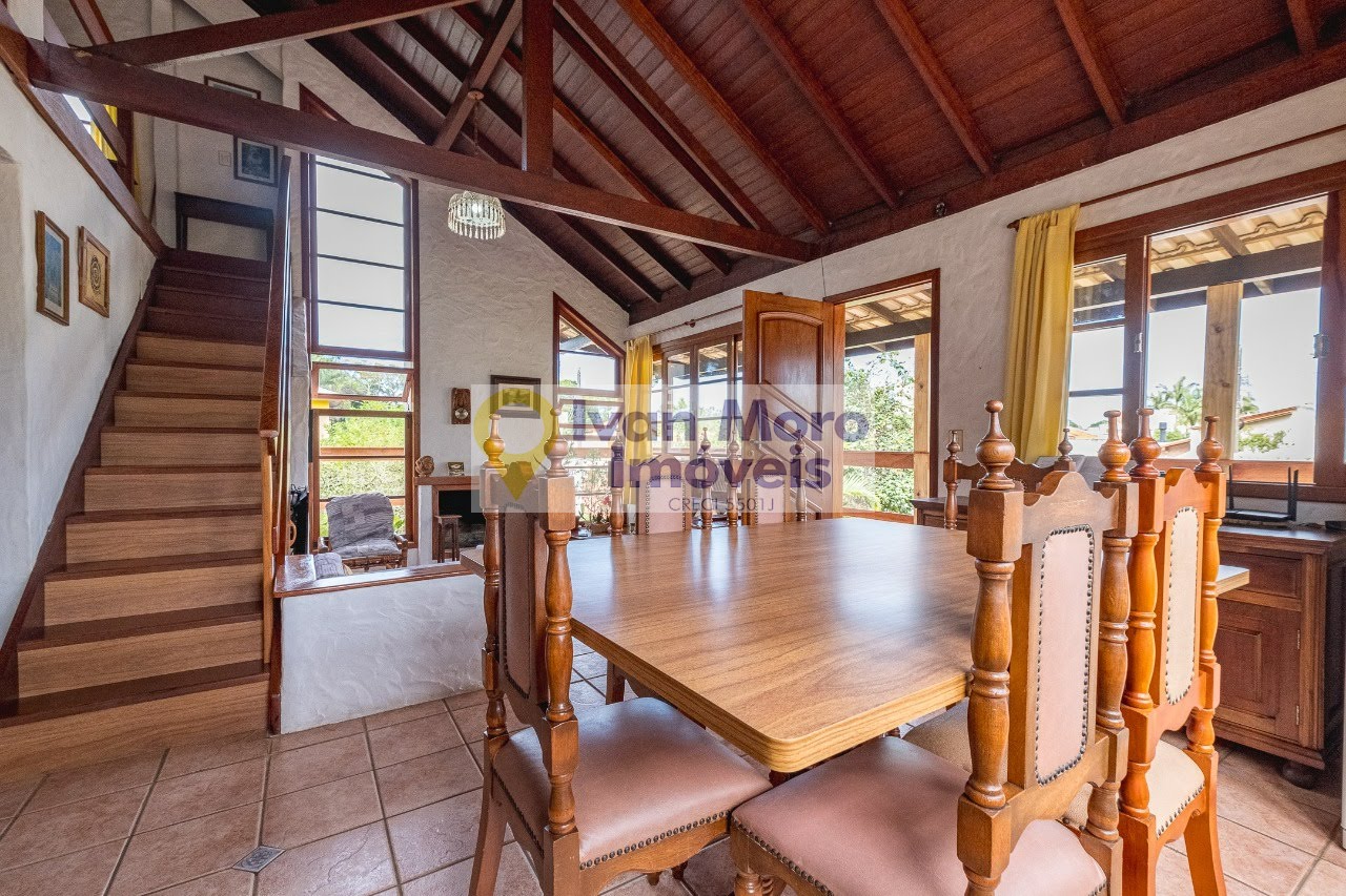 Casa à venda com 5 quartos, 2 suítes, 4 vagas e 465m² no Cachoeira do Bom Jesus, Florianópolis (SC) — foto 5 de 30