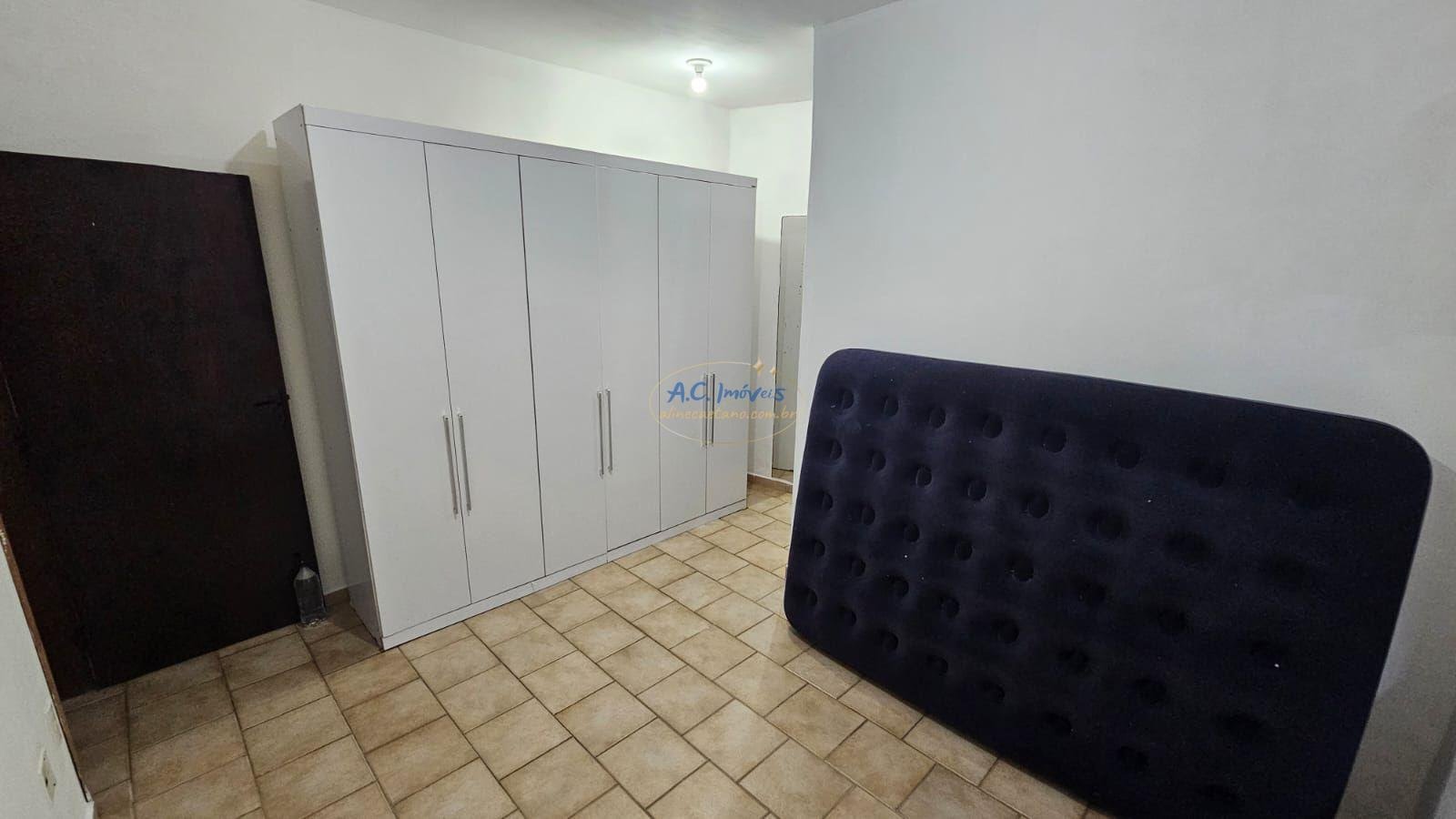 Casa à venda com 3 quartos, 1 suíte, 3 vagas e 190m² no Guilhermina, Praia Grande (SP) — foto 21 de 30