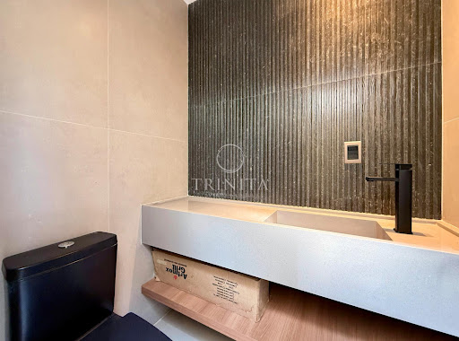 Lavabo externo da casa à venda no condomínio Barra de Itaúna