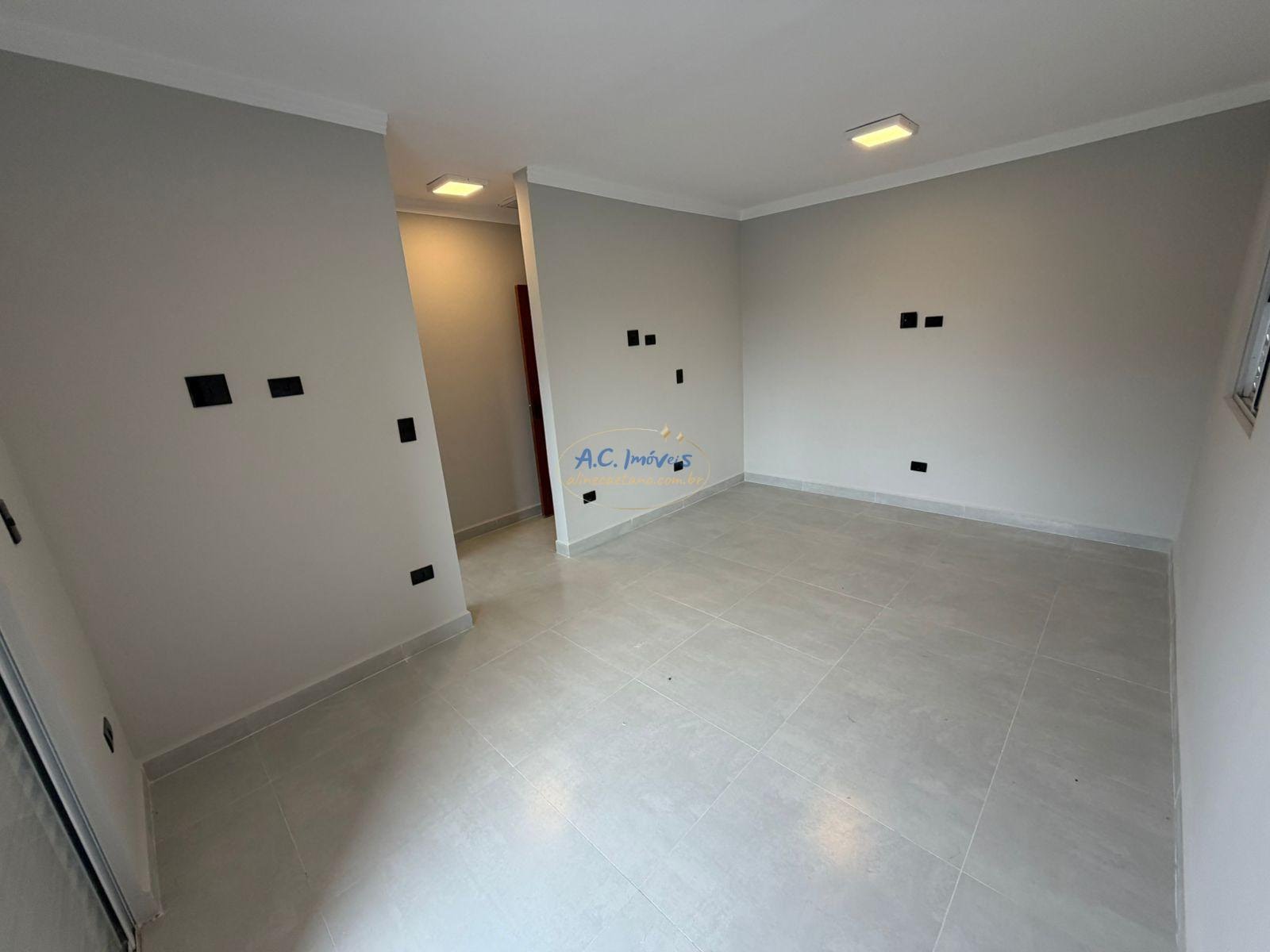 Casa à venda com 3 quartos, 1 suíte, 1 vaga e 112m² no Vila Caiçara, Praia Grande (SP) — foto 18 de 19