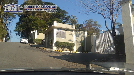 Condomínio Próximo ao terreno