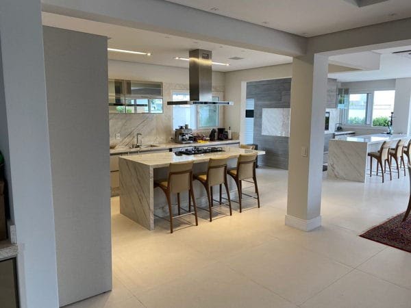 Casa à venda com 5 quartos, 5 suítes, 5 vagas e 940m² no Jurerê Internacional, Florianópolis (SC) — foto 22 de 29