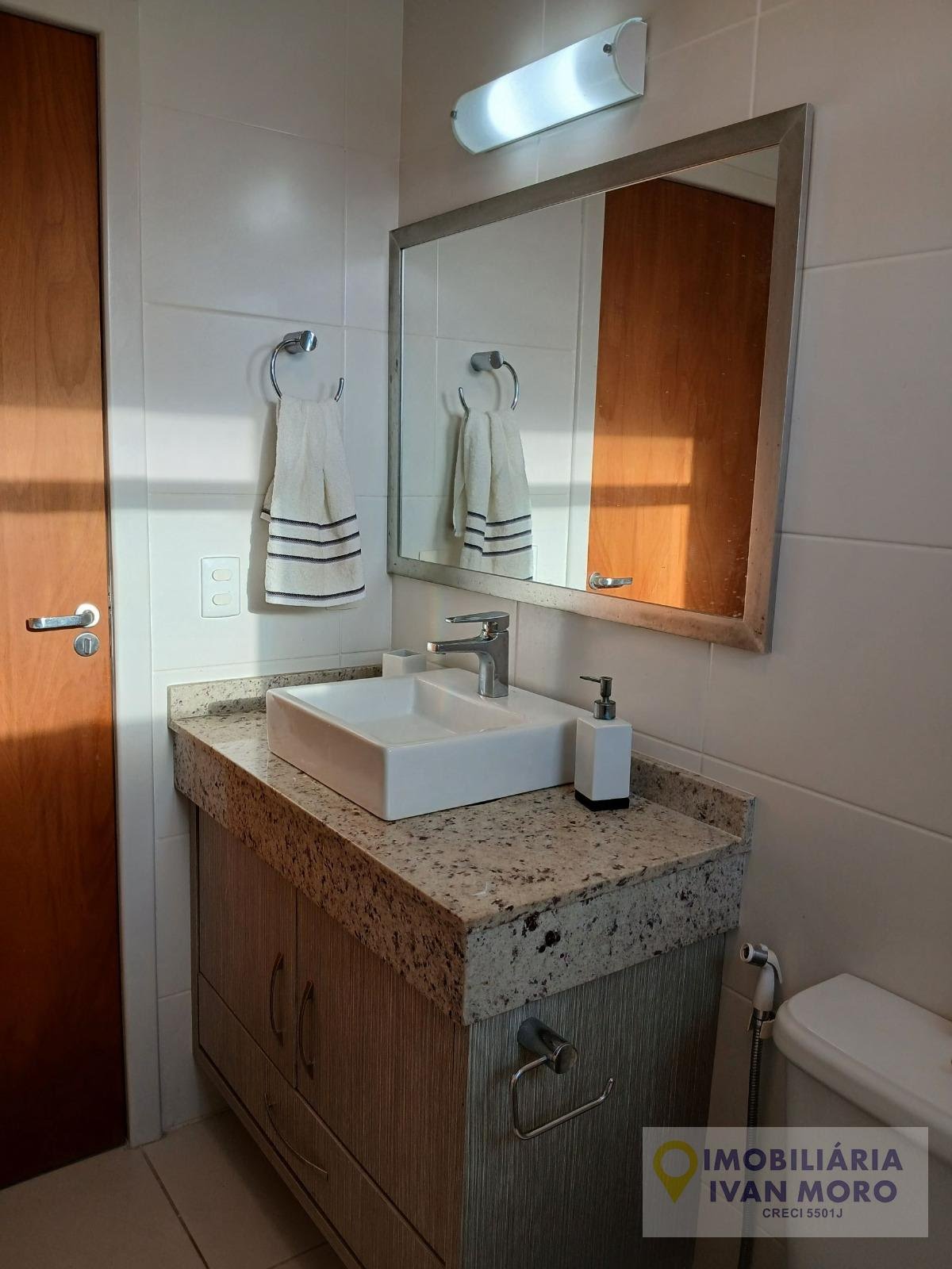 Apartamento à venda com 3 quartos, 1 suíte, 2 vagas e 105m² no Canasvieiras, Florianópolis (SC) — foto 16 de 30