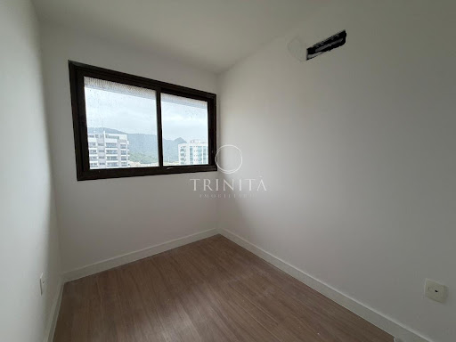 quarto-trinitaimobiliaria-elos-ilhapura